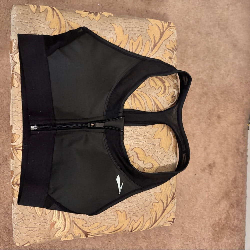 Brooks Black Zip-Front Sports Bra